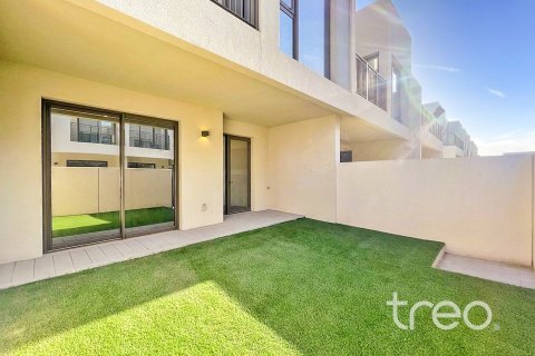 Townhouse in Dubai South (Dubai World Central), Dubai 3 bedrooms, 180.7 sq.m. № 119607 - photo 2