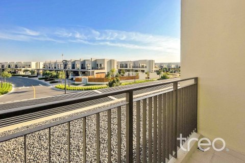 Townhouse in Dubai South (Dubai World Central), Dubai 3 bedrooms, 180.7 sq.m. № 119607 - photo 8