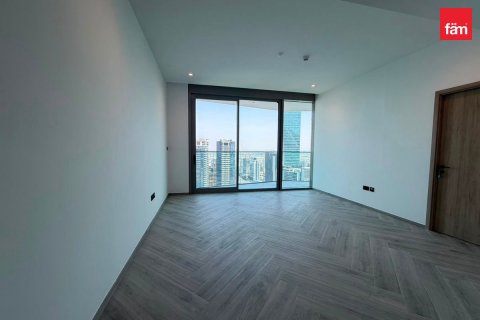Apartamento en Business Bay, Dubai, 1 dormitorio, 76.8 m², № 120747 - foto 11
