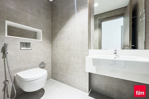 Apartment in Dubai 3 bedrooms, 181 sq.m. № 120744 - photo 12