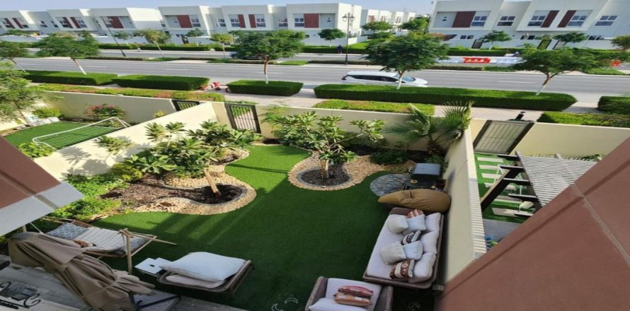 Maison de ville à Amaranta, Dubai Land, Dubai, 3 chambres, 177.17 m², № 136331