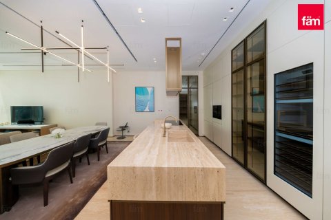 Apartment in Dubai Marina, Dubai 3 bedrooms, 297.4 sq.m. № 113029 - photo 19