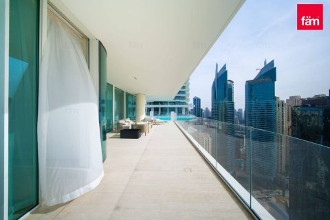 Apartment in Dubai Marina, Dubai 3 bedrooms, 297.4 sq.m. № 113029 - photo 17