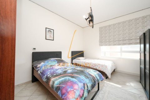 Apartment in Uptown Motor City, Motor City, Dubai 2 bedrooms, 182 sq.m. № 134473 - photo 25