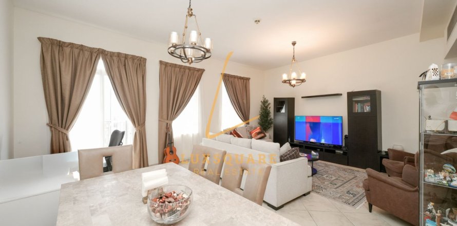 Apartment in Uptown Motor City, Motor City, Dubai 2 bedrooms, 182 sq.m. № 134473