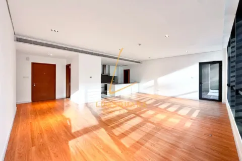 Apartment in Al Wasl, Dubai 3 bedrooms, 215 sq.m. № 134474