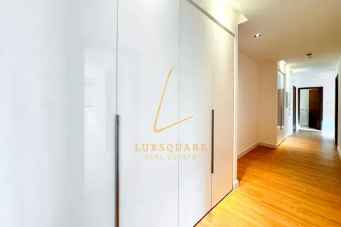 Apartment in Al Wasl, Dubai 3 bedrooms, 215 sq.m. № 134474 - photo 8