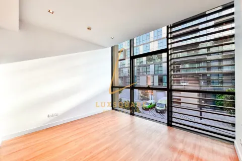 Apartment in Al Wasl, Dubai 3 bedrooms, 215 sq.m. № 134474 - photo 12