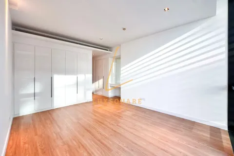 Apartment in Al Wasl, Dubai 3 bedrooms, 215 sq.m. № 134474 - photo 17