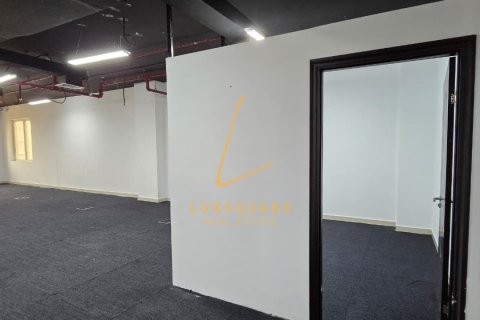 Oficina en Dubai Investment Park, Dubai, 123 m², № 134475 - foto 3