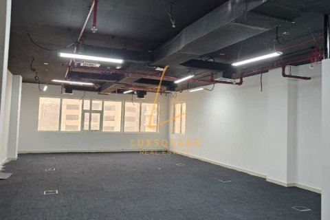 Oficina en Dubai Investment Park, Dubai, 123 m², № 134475 - foto 11