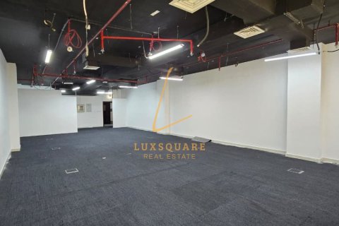 Oficina en Dubai Investment Park, Dubai, 123 m², № 134475 - foto 6