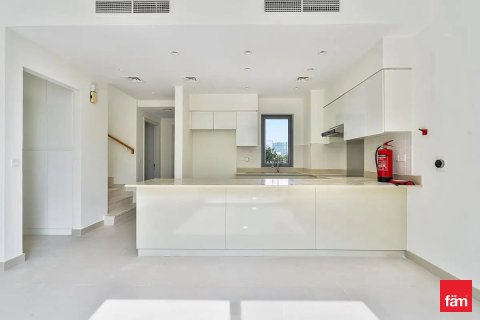 Купить виллу в Дубай Хилс Эстейт, Дубай: 4 спальни, 202.1м², № 119050 - фото 4
