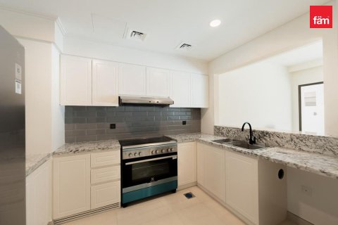 Townhouse in Dubai 4 bedrooms, 145.2 sq.m. № 119052 - photo 15
