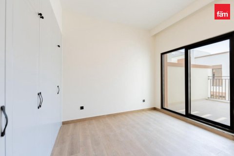 Townhouse in Dubai 4 bedrooms, 145.2 sq.m. № 119052 - photo 13
