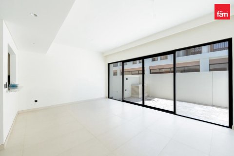 Townhouse in Dubai 4 bedrooms, 145.2 sq.m. № 119052 - photo 5