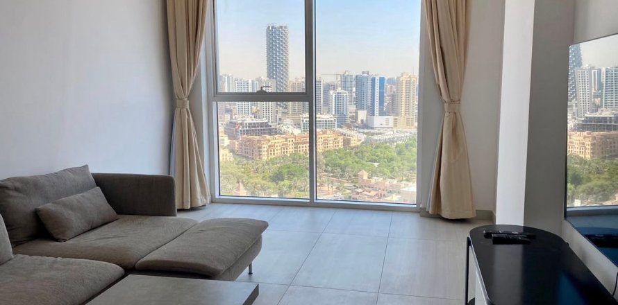 Apartment in Dubai 3 bedrooms, 136 sq.m. № 119051
