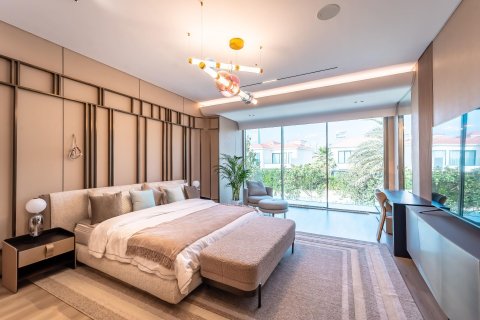 Villa en Jumeirah Islands, Dubai, 5 dormitorios, 539 m², № 101217 - foto 11
