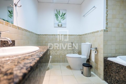 Apartment in Sadaf, Jumeirah Beach Residence, Dubai 2 bedrooms, 131.64 sq.m. № 127223 - photo 19