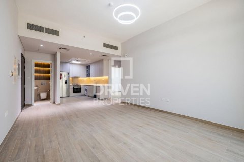 Apartamento en Business Bay, Dubai, 2 dormitorios, 104.14 m², № 127216