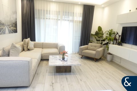 Купить квартиру в Greens, Дубай: 1 спальня, 92м², № 91219 - фото 3