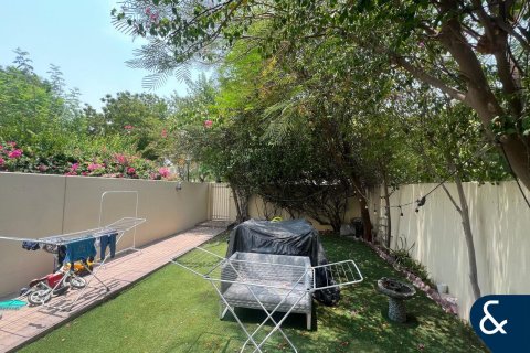 Купить виллу в The Springs, Дубай: 2 спальни, 157м², № 75914 - фото 9