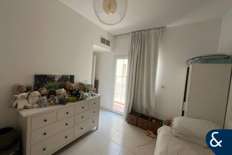 Купить виллу в The Springs, Дубай: 2 спальни, 157м², № 75914 - фото 4