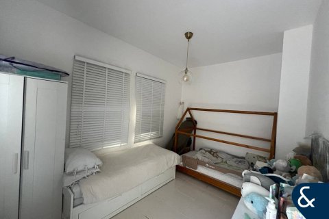 Купить виллу в The Springs, Дубай: 2 спальни, 157м², № 75914 - фото 3