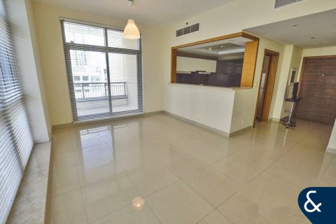 Купить квартиру в Даунтаун Дубай (Даунтаун Бурдж Дубай), Дубай: 2 спальни, 114м², № 75909 - фото 1