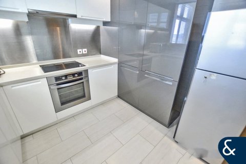 Купить квартиру в Даунтаун Дубай (Даунтаун Бурдж Дубай), Дубай: 2 спальни, 114м², № 75909 - фото 9