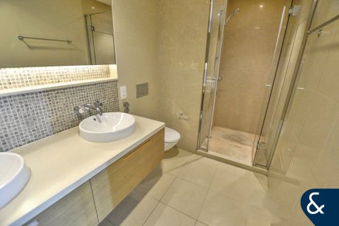 Купить квартиру в Даунтаун Дубай (Даунтаун Бурдж Дубай), Дубай: 2 спальни, 114м², № 75909 - фото 6