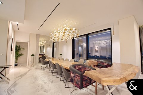 Купить виллу в Signature Villas, Пальма Джумейра, Дубай: 6 спален, 1313м², № 75906 - фото 8