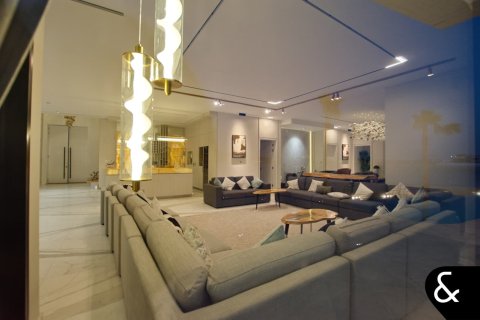 Купить виллу в Signature Villas, Пальма Джумейра, Дубай: 6 спален, 1313м², № 75906 - фото 19