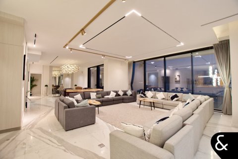 Купить виллу в Signature Villas, Пальма Джумейра, Дубай: 6 спален, 1313м², № 75906 - фото 5