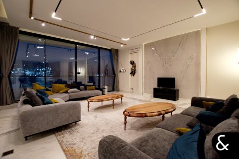 Купить виллу в Signature Villas, Пальма Джумейра, Дубай: 6 спален, 1313м², № 75906 - фото 11