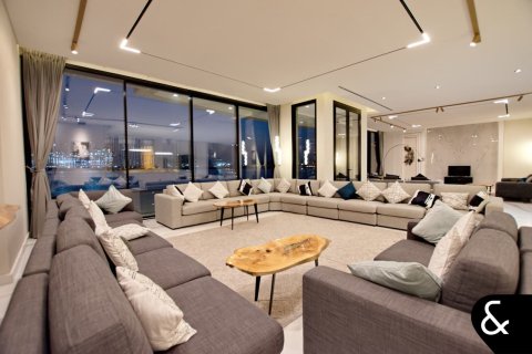 Купить виллу в Signature Villas, Пальма Джумейра, Дубай: 6 спален, 1313м², № 75906 - фото 6