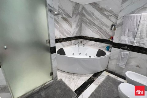 Снять в аренду виллу в Пальме Джумейре, Дубай: 5 спален, 340.2м², № 47155 - фото 13