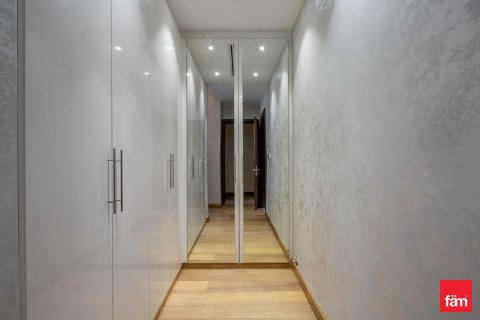 Снять в аренду виллу в Пальме Джумейре, Дубай: 5 спален, 340.2м², № 47155 - фото 15