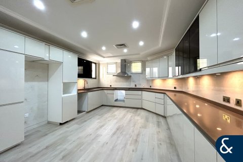 Villa en Garden Homes, Palm Jumeirah, Dubai, 4 dormitorios, 1245 m², № 74419 - foto 4