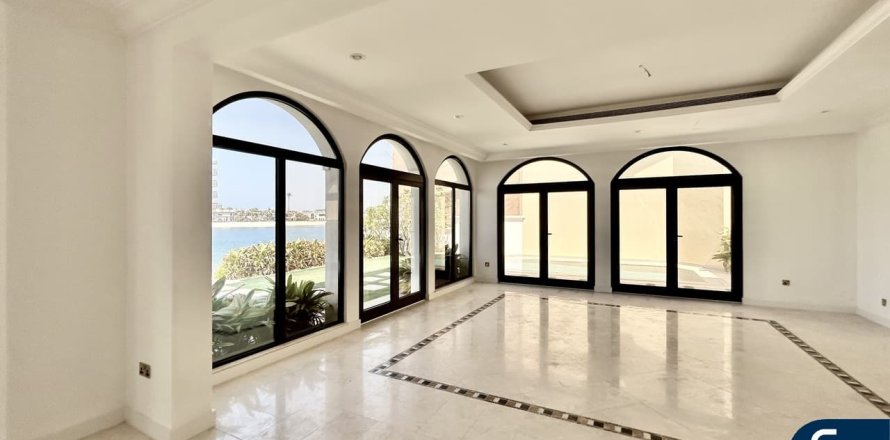 Villa en Garden Homes, Palm Jumeirah, Dubai, 4 dormitorios, 1245 m², № 74419