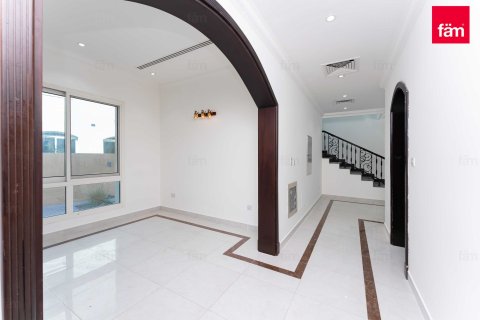 فيلا في دبي 4 غرف نوم, 527.4 م² رقم 11550 - صورة 7