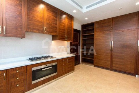 Villa in Dubai 7 bedrooms, 2148.1 sq.m. № 7085 - photo 16