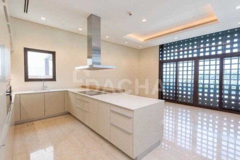 Villa in Dubai 7 bedrooms, 2148.1 sq.m. № 7085 - photo 7