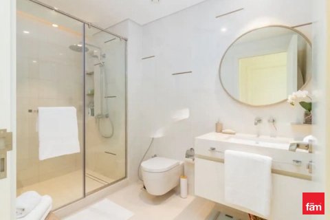 Apartment in Dubai Harbour, Dubai 1 bedroom, 69.2 sq.m. № 6159 - photo 7