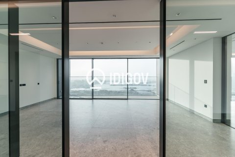 Apartment in Dubai Internet City, Dubai 4 bedrooms, 447.33 sq.m. № 120871 - photo 30