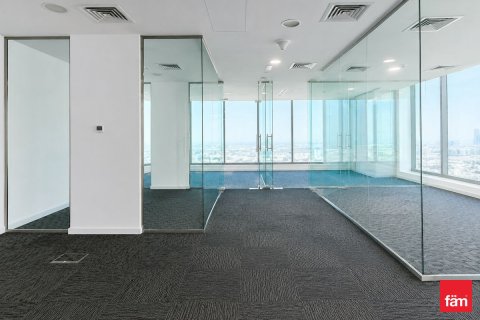 Bureau à Sheikh Zayed Road, Dubai, 236.1 m², № 112425 - photo 5
