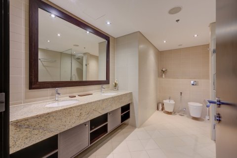 Appartement à Palm Jumeirah, Dubai, 1 chambre, 107 m², № 120434 - photo 10