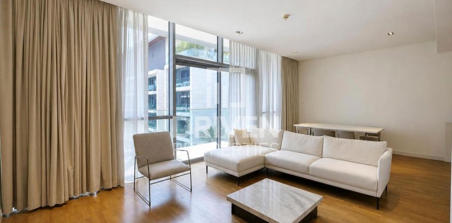 Appartement à City Walk, Dubai, 2 chambres, 156.91 m², № 138864