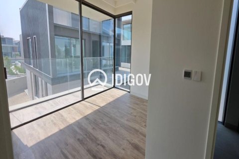 Villa en Dubai, 4 dormitorios, 512.08 m², № 120851 - foto 21