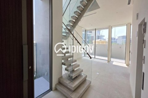 Villa en Dubai, 4 dormitorios, 512.08 m², № 120851 - foto 9